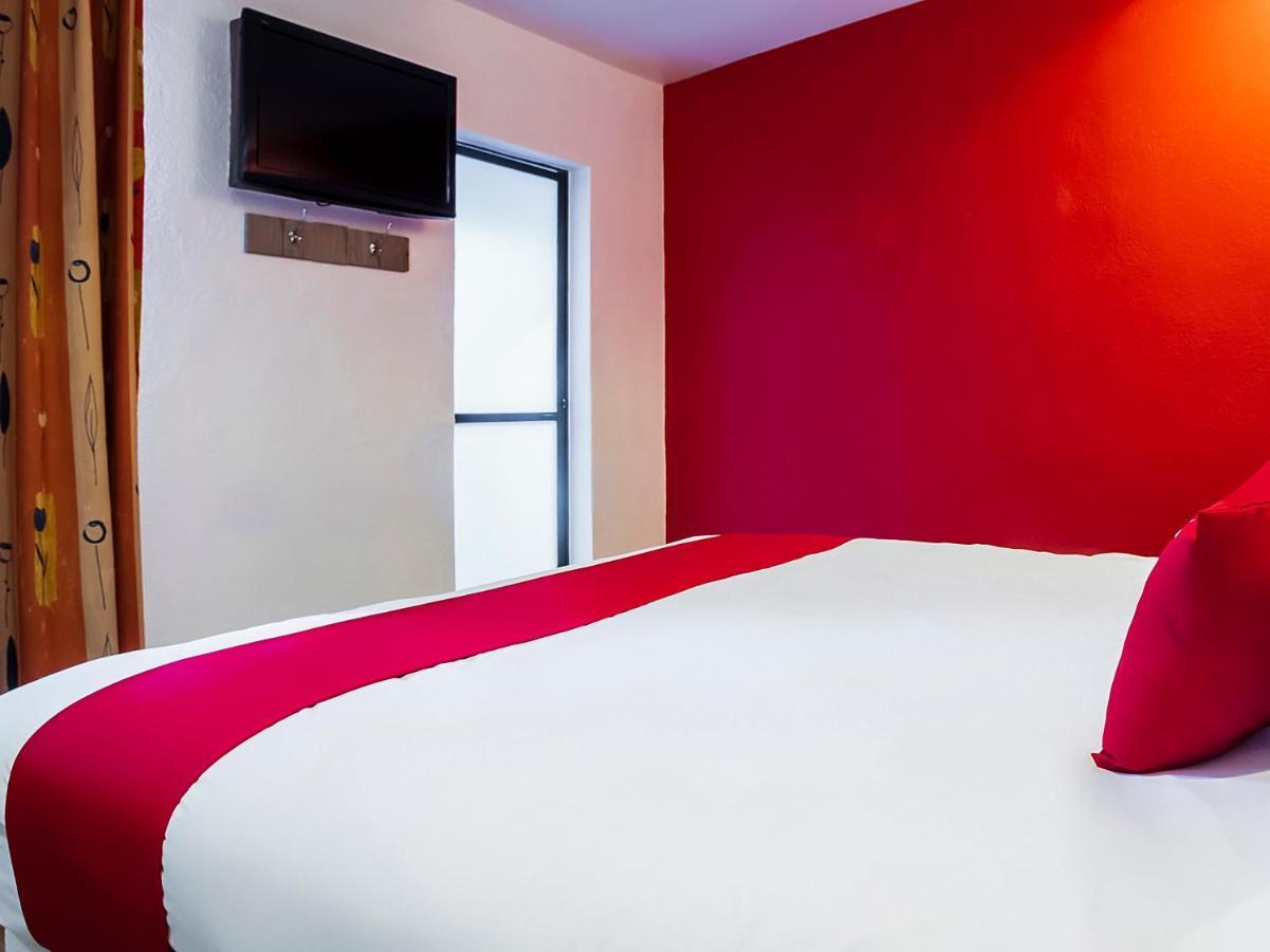Hotel Sr92 Adults Only Мехико Экстерьер фото